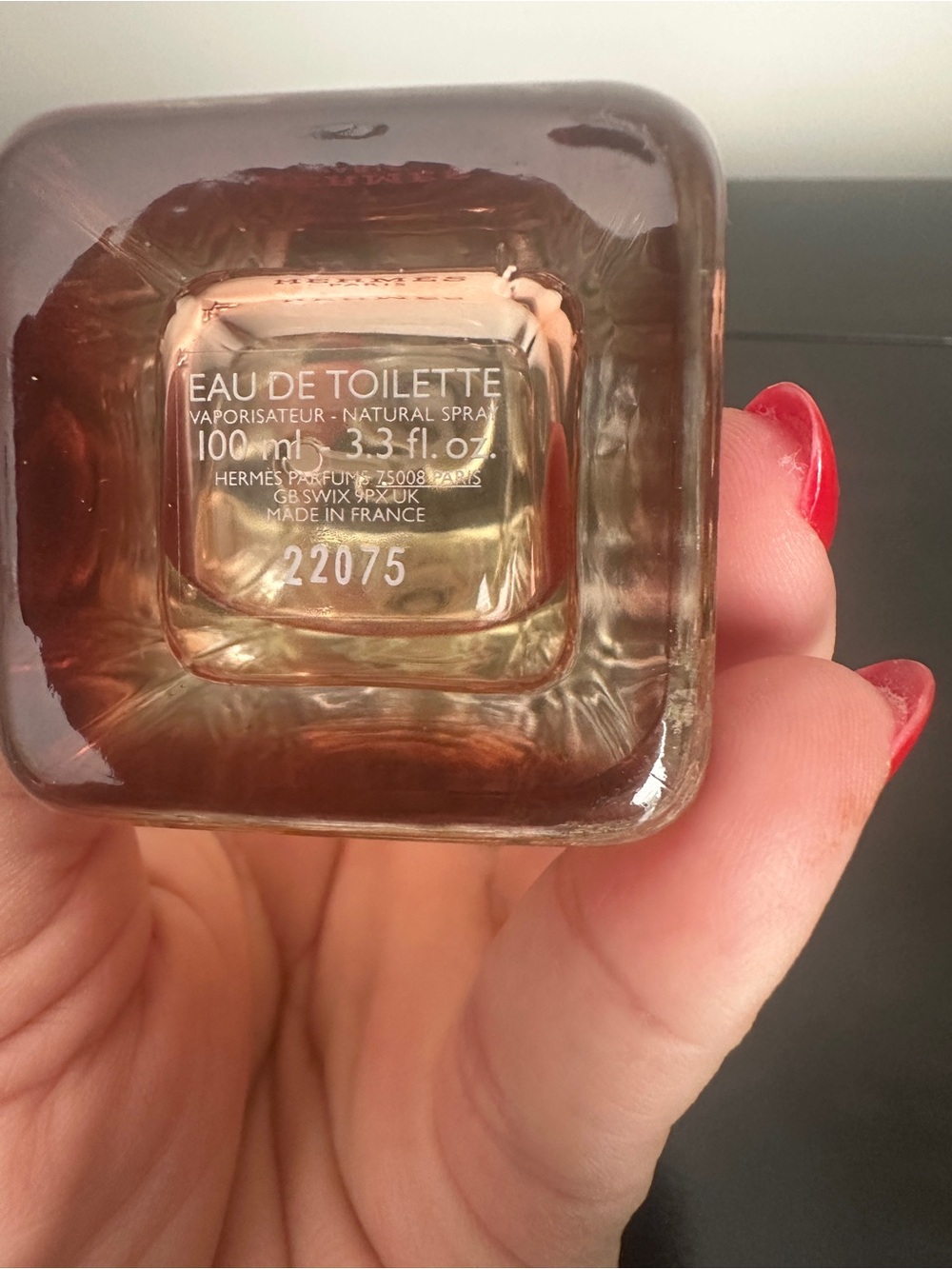 Hermes Un Jardin Sur La Lagune - Clear to Coral Ombre Bottle - Picture 5 of 5